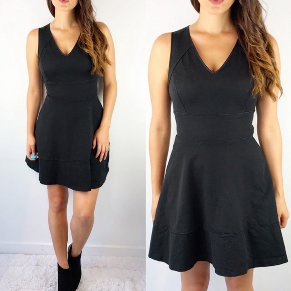 Banana Republic Dresses & Skirts - Banana Republic Black Fit and Flare Dress